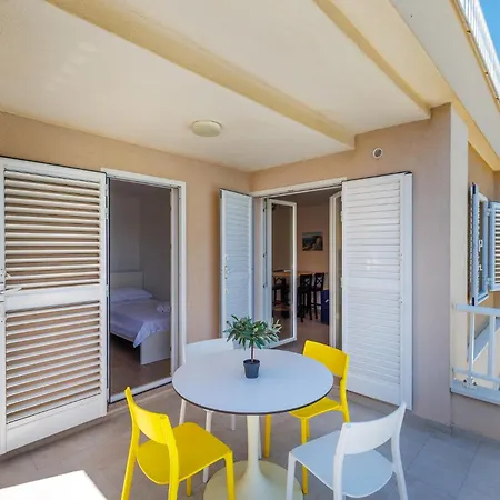 아파트 Roko By Aneo Travel