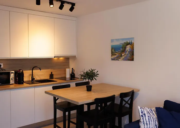 Apartment Roko By Aneo Travel Duboka