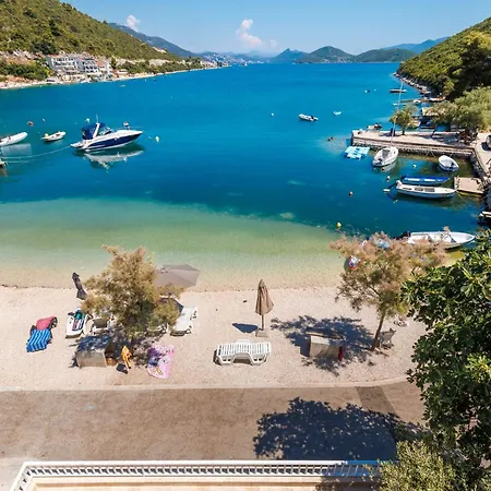 Roko By Aneo Travel * Duboka