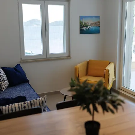 Lägenhet Roko By Aneo Travel