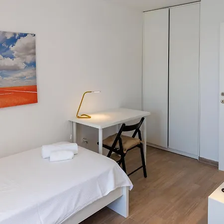 Lägenhet Roko By Aneo Travel