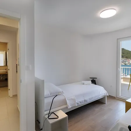 Roko By Aneo Travel Lägenhet