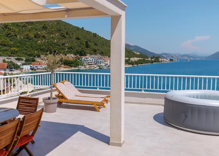 Roko By Aneo Travel Appartement *