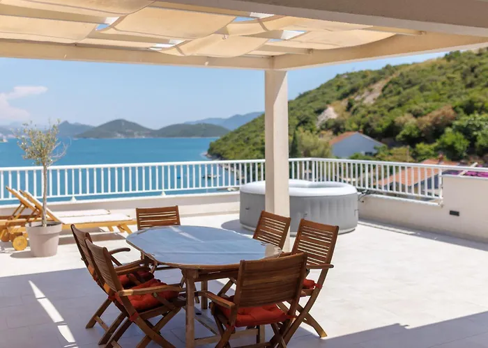 Roko By Aneo Travel Appartement *